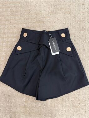 Black High-Waist Button-Front Women’s Shorts